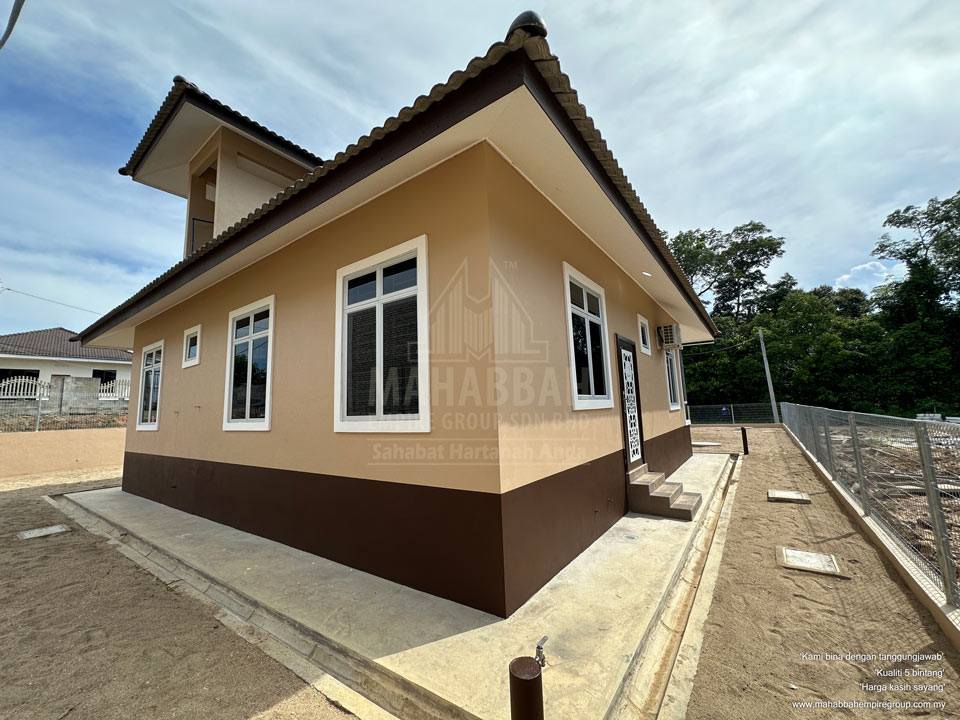 Pandangan Belakang Rumah Siap Banglo Mampu Milik PT3249 MDH03 Villa Danniell (Type) Tebing Tinggi Tanah Merah