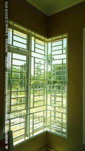 MEGSB: Grill Pintu 02