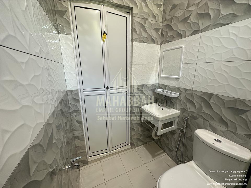 Bilik Air Kedua: Potfolio BRATS di Guchil Kuala Krai - Bina Rumah Atas Tanah Sendiri (BRATS) Villa Danish II (Type C) MEGSB