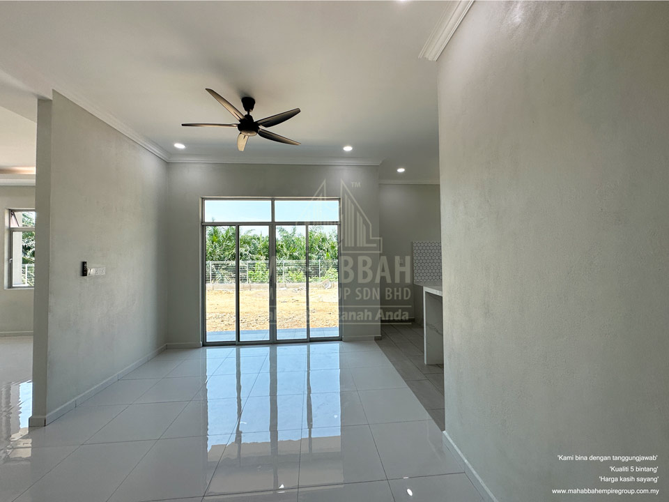 Ruang Makan & Keluarga: Potfolio BRATS di Guchil Kuala Krai - Bina Rumah Atas Tanah Sendiri (BRATS) Villa Danish II (Type C) MEGSB