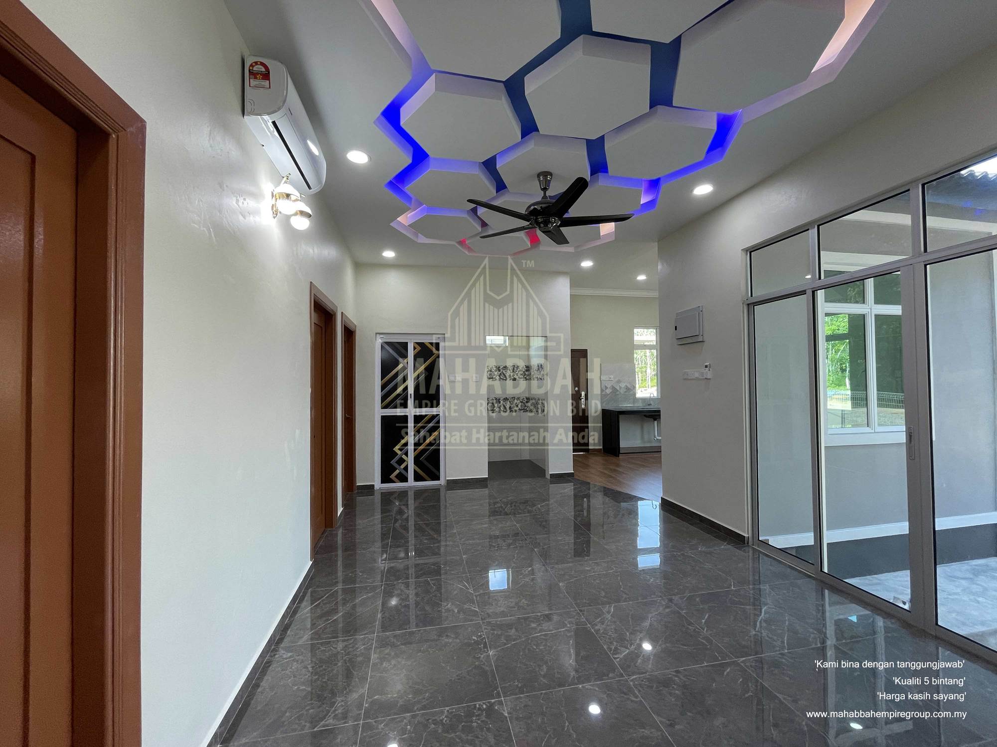 MDH02-D05 Villa Darwisy II: Ruang Keluarga 05