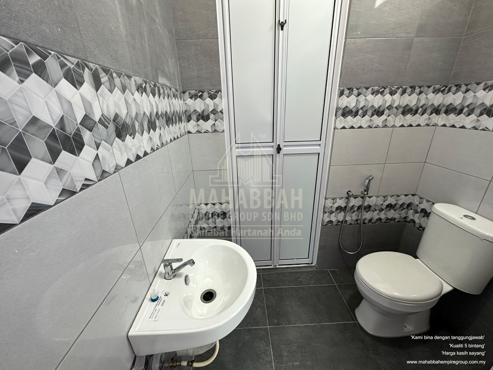 Bilik Air Kedua Rumah Banglo Villa Sophia (Type A) di Kelewek Tanah Merah