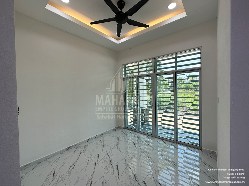 Ruang Keluarga Rumah Banglo Villa Sophia (Type A) di Kelewek Tanah Merah